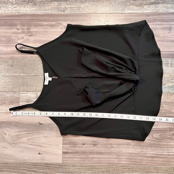 Umgee NWT Black Tie Front Tank Top Blouse Size Small Adjustable Spaghetti Straps - Picture 16 of 16